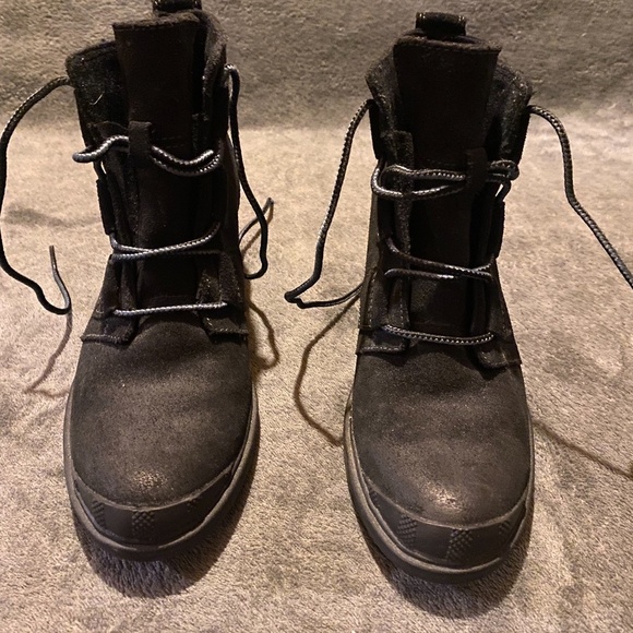 Black Sorel Toronto Lace Up Wedge Boots - Picture 6 of 7